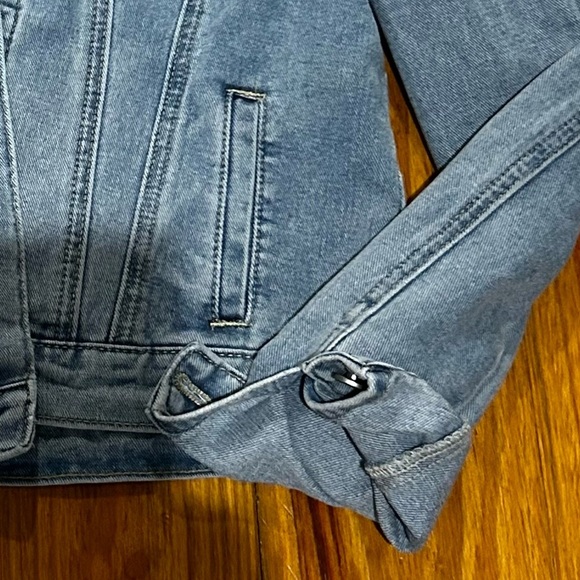 The Perfect Jean Jacket - Picture 4 of 4